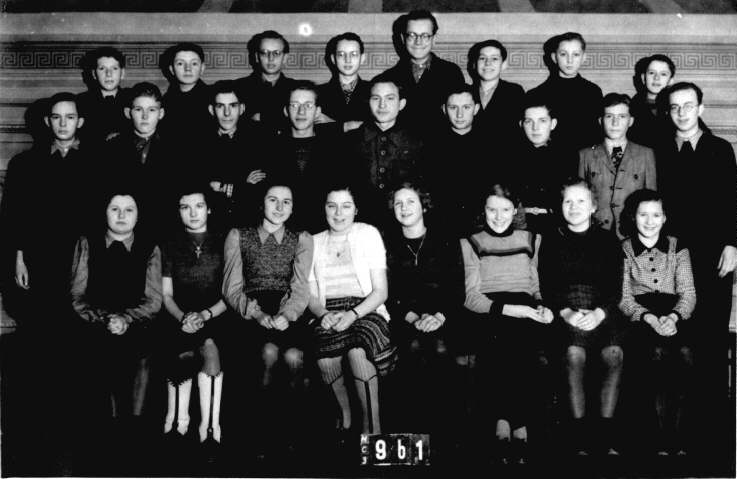 9b1.jpg - 40164 Bytes